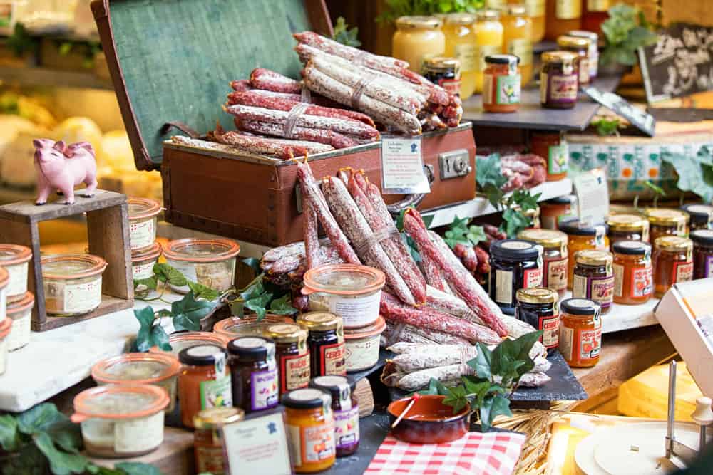 Selection of salami and jam at Borough Market in Ldonon