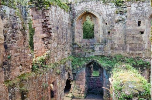 Spofforth Castle ruins