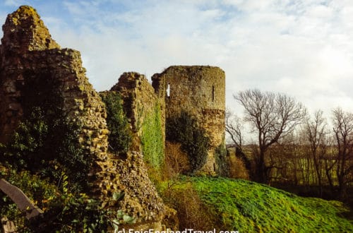 The impressive ruins of Pevensey Castle dominate the landscape.