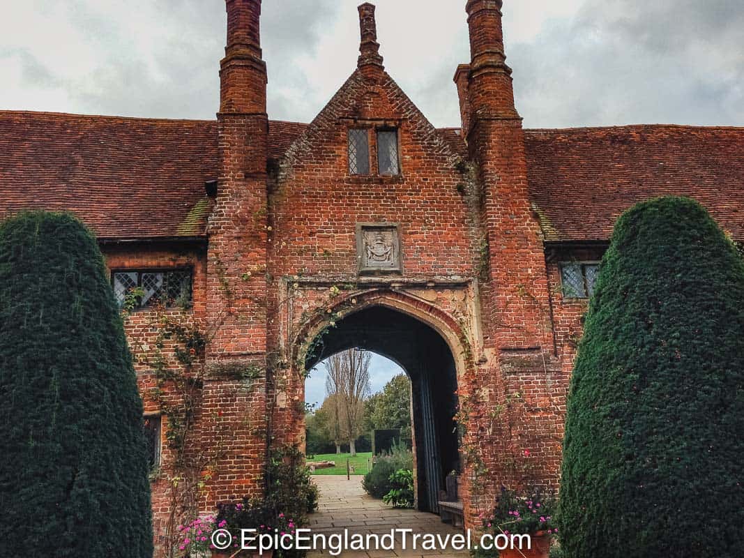 ruins of sissinghurst castle