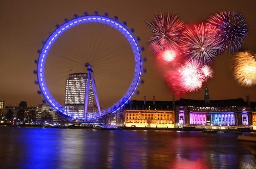 On New Year's Eve, the fireworks inLondon are set off near the London Eye.